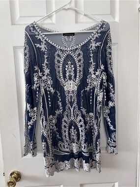 Embroidered Navy and White Long-Sleeve Lace Blouse